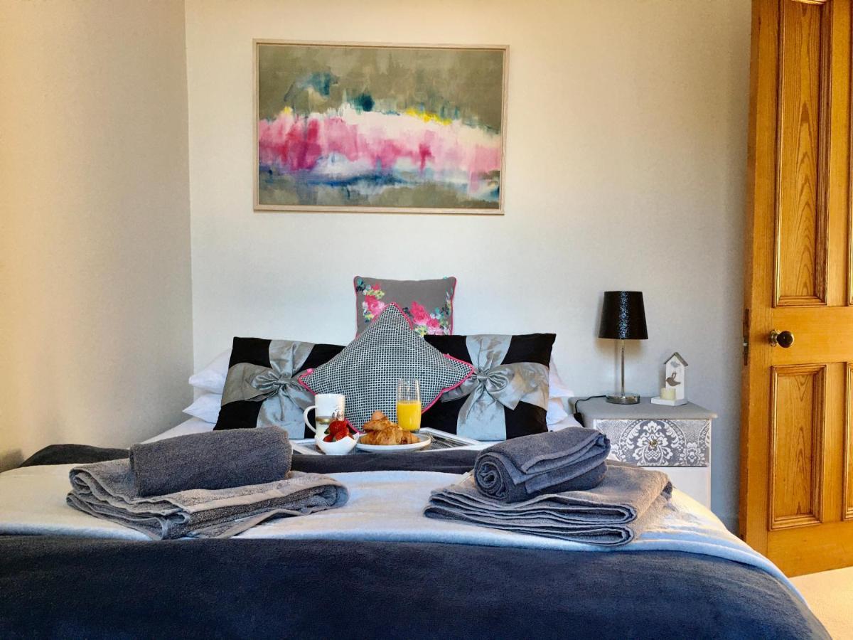 Cosy 2 Bedroom Central Apartment - Free Parking, Free Wifi Aberdeen Extérieur photo