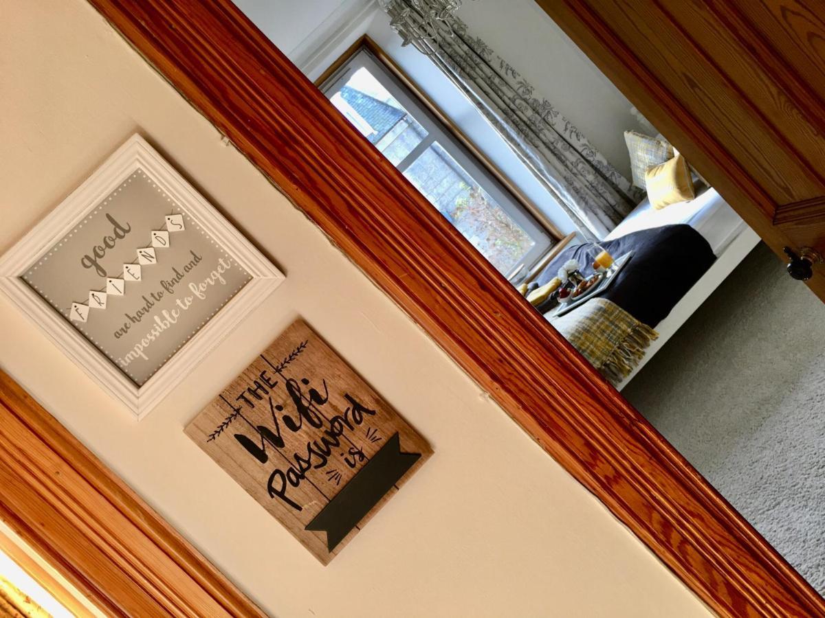 Cosy 2 Bedroom Central Apartment - Free Parking, Free Wifi Aberdeen Extérieur photo