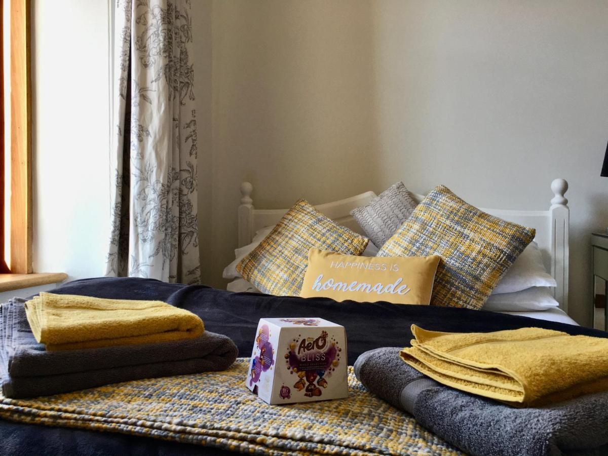 Cosy 2 Bedroom Central Apartment - Free Parking, Free Wifi Aberdeen Extérieur photo