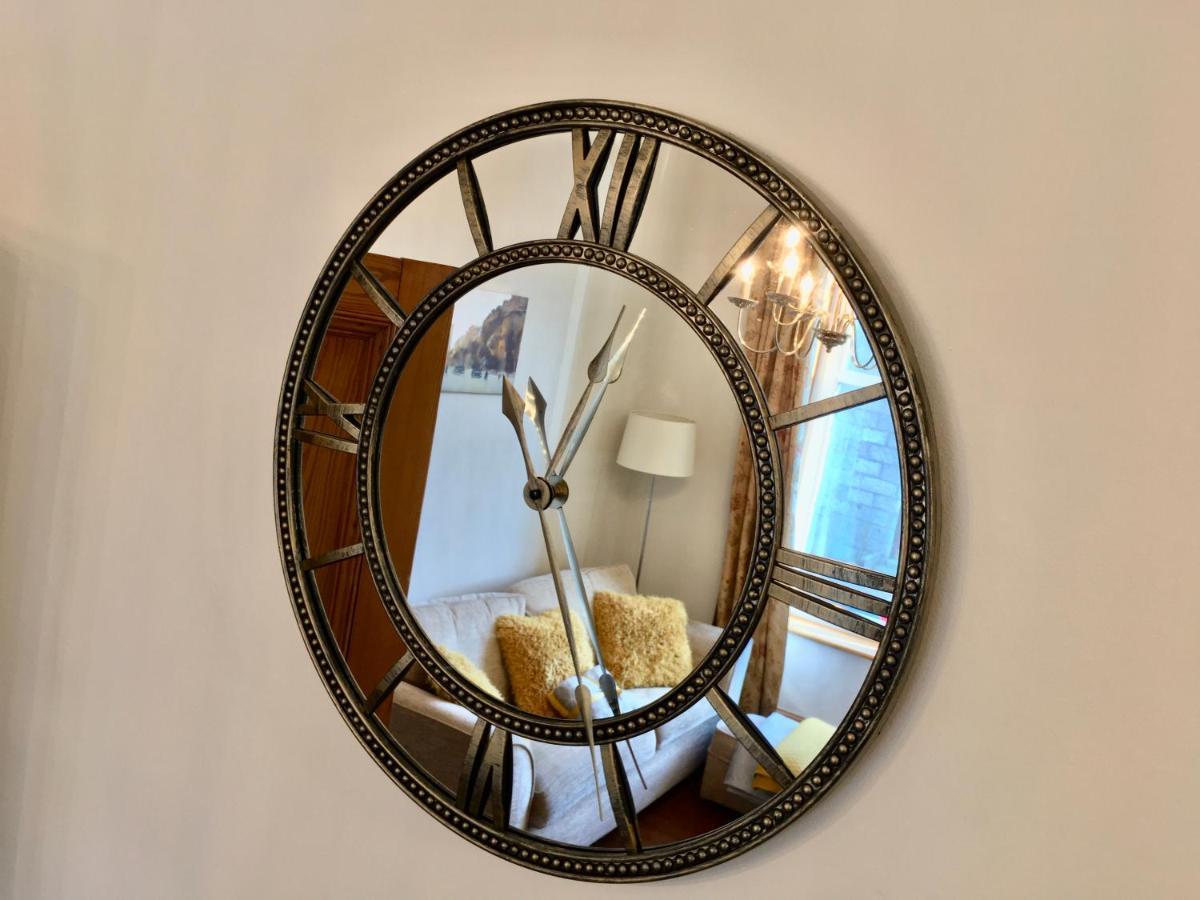Cosy 2 Bedroom Central Apartment - Free Parking, Free Wifi Aberdeen Extérieur photo