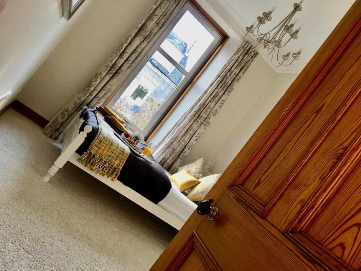 Cosy 2 Bedroom Central Apartment - Free Parking, Free Wifi Aberdeen Extérieur photo